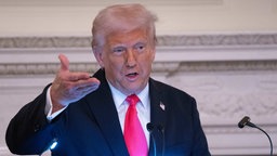 Präsident Donald Trump am Rednerpult