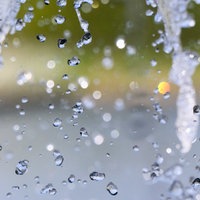 Nahaufnahme von Wassertropfen