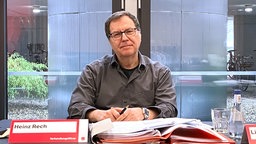 Der Verhandlungsführer von Verdi NRW Heinz Rech 