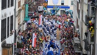 Rosenmontagszug in Köln 