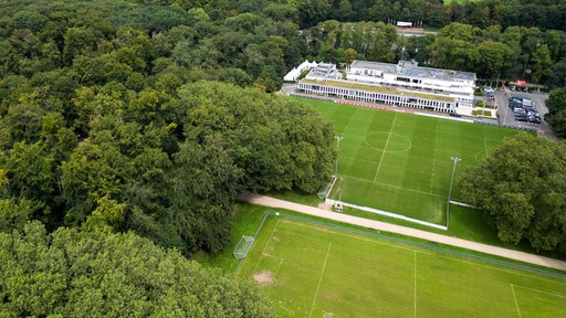 Blick auf das Geißbockheim -Trainingsgelände des 1. FC Köln