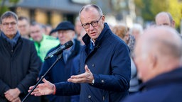 Friedrich Merz hält eine Rede 