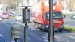 Messtation zur Erfassung der Schadstoffbelastung am Clevischer Ring in Köln