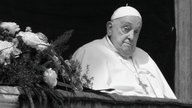 Papst Franziskus beim Urbi et Orbi Segen am Ostersonntag