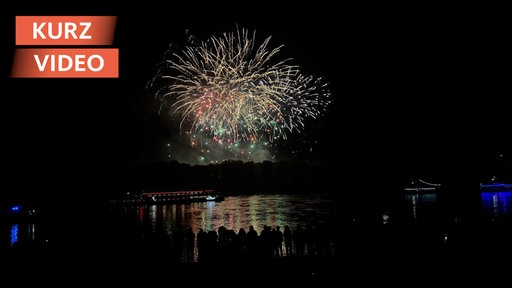 Rhein in Flammen | Kurzvideo | tn