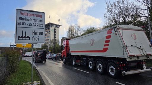 Der Düsseldorfer Rheinufertunnel muss für vier Wochen gesperrt werden