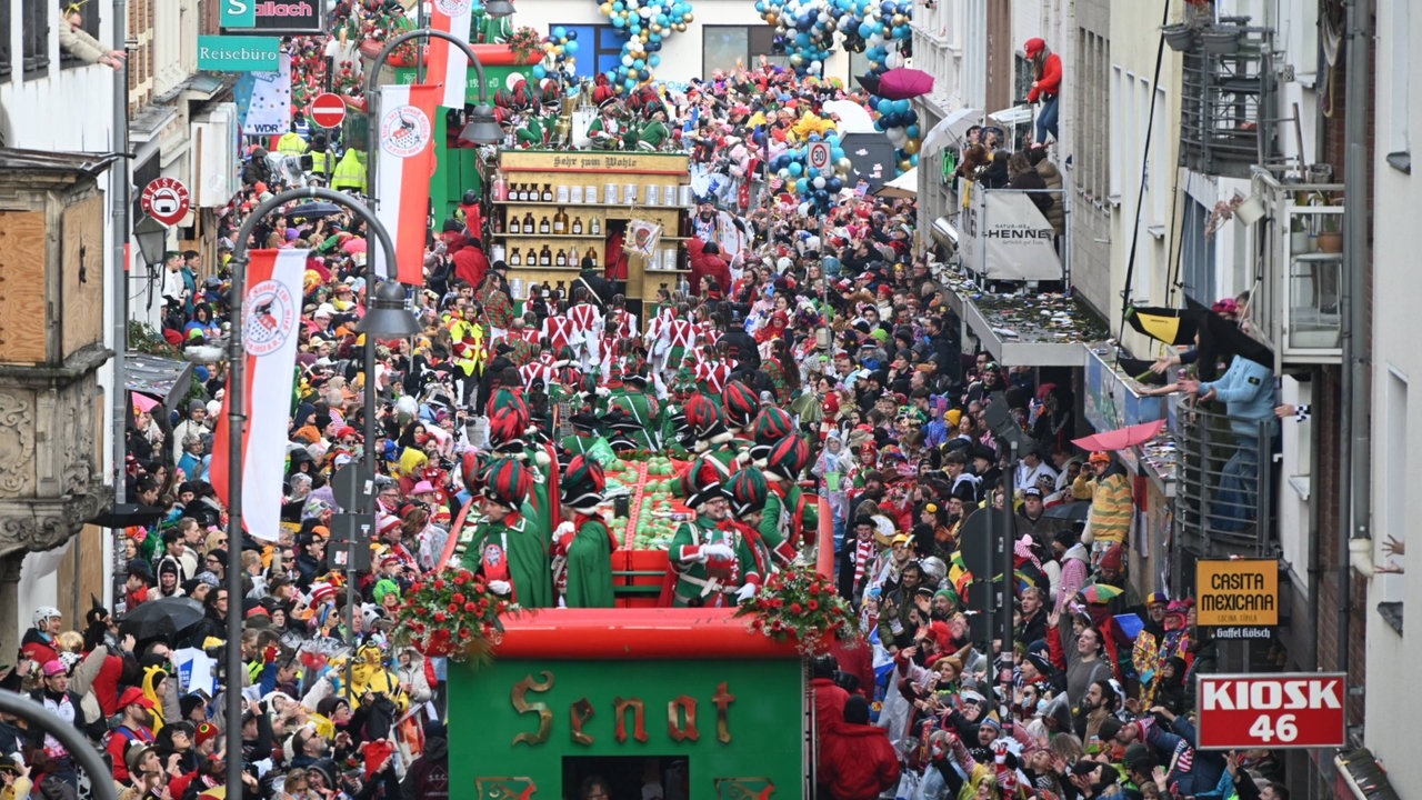 Rosenmontagszug in Köln 