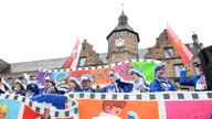 Rosenmontagszug in Düsseldorf 
