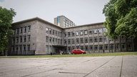 Burg-Gymnasium in Essen am 23.05.25 nach der Drohmail