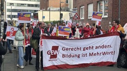 Warnstreiks an Schulen: Demo in Münster 