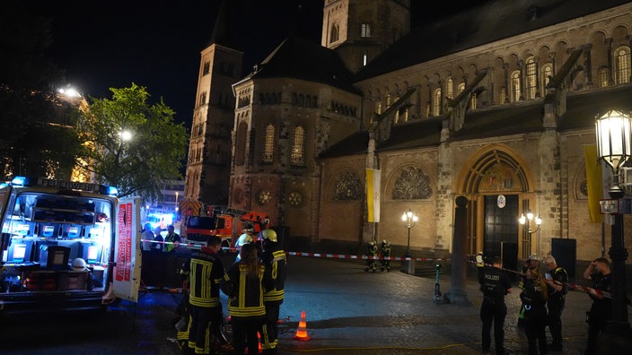 Großeinsatz am Bonner Münster