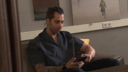 Siavash Hossein, Überlebender des Messerangriffs in Solingen