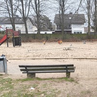 Der Spielplatz auf dem ein 18-Jähriger durch einen Böller ums Leben gekommen ist.
