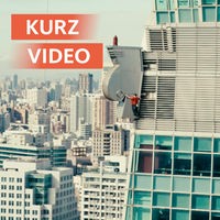 Alex Honnold klettert 508 Meter am Gebäude hoch