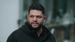 Ein Portrait von Barbesitzer Fabio