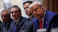 Trump während Kabinettssitzung im Weißen Haus am 10.04.2025