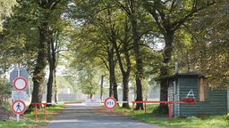 Schranke am Truppenübungsplatz Sennelager