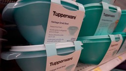 Blaue Tupperware-Boxen (10.04.2023)