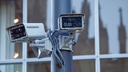 Videoüberwachung der Polizei am Kölner Hauptbahnhof