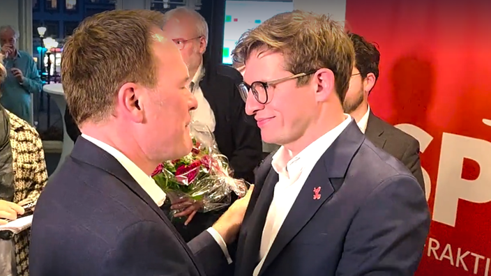 Kommunalwahlen 2025: OB Stephan Keller dankt seinem Herausforderer Fabian Zachel für den fairen Wahlkampf