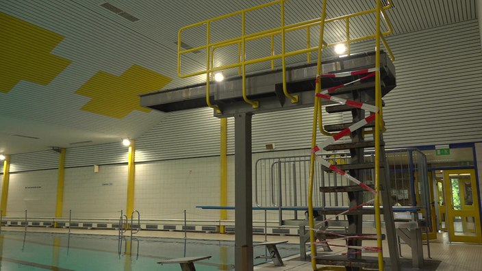 Ein gesperrter 3-Meter-Turm