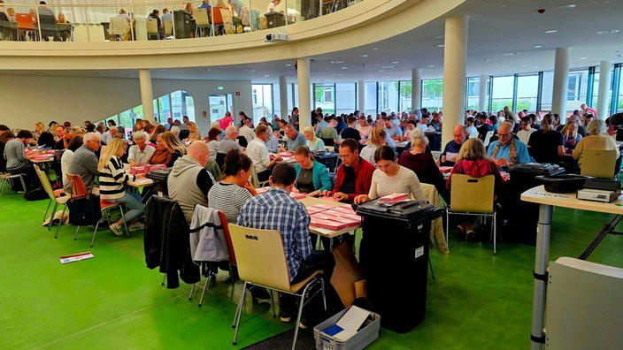 Zentrale Briefwahlauszählung Paderborn