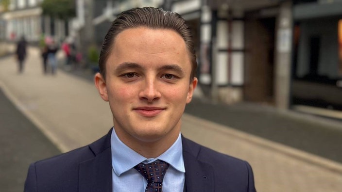 Porträt von Lukas (20, aus Hattingen)