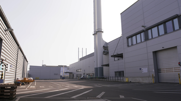 Mehrere Hallen des Rheinmetall-Werks in Neuss.