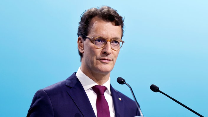 NRW-Ministerpräsident Hendrik Wuest auf dem Landesparteitag der CDU in Bonn