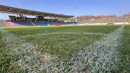 Das Fußballfeld im Wuppertaler Stadion.