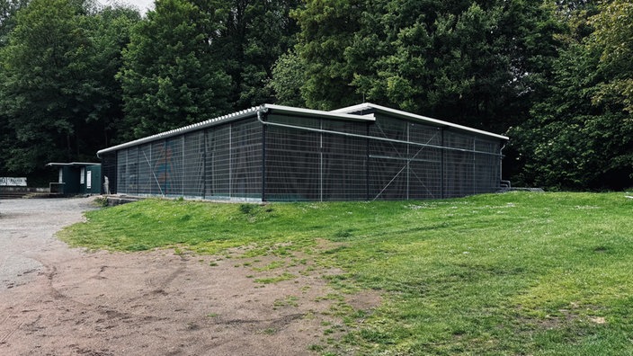 großes rechteckiger Schlagkäfig