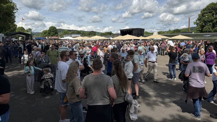 Viele Besucher beim Tag der Bundeswehr