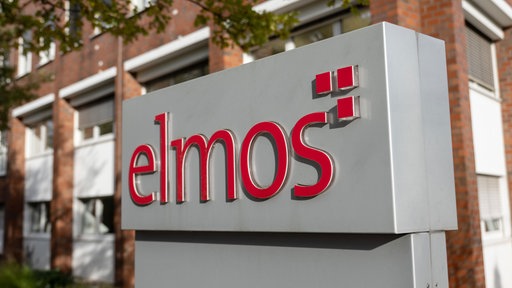 Das Firmenschild des Unternehmens Elmos.