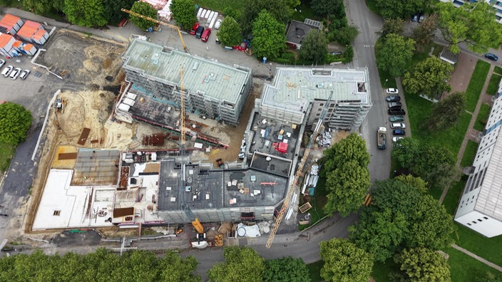 Eine Baustelle in Dortmund-Lanstrop aus der Vogelperspektive.