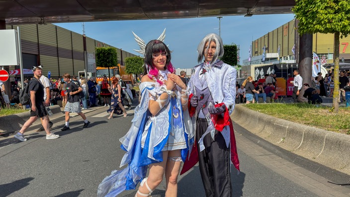 Cosplayerin Lena Friesen aus Berlin bei der Dokomi in Düsseldorf