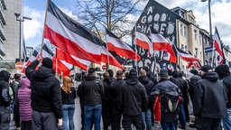 Die Neonazi Gruppe "Jung und Stark" demonstriert 2025 in der Innenstadt von Essen