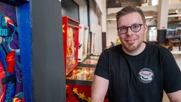 Sven Lathwesen ist der Präsident der German Pinball Association. 