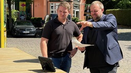Bürgermeister der Stadt Werther erläutert Pläne für ersten Spender 