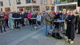 Zuhörer vor der Bühne beim WDR 5 Stadtgespräch in Münster