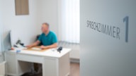 Sprechzimmer in einer Arztpraxis