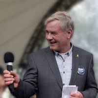Jürgen Weiland auf der Bühne bei "Mint in Lügde"