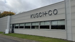 Fassade der Firma Kusch & Co. 