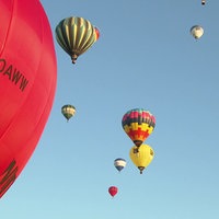Heißluftballons in der Luft