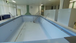 Das Bewegungsschwimmbecken einer Klinik im Mühlenkreis