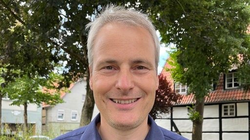 Porträt von Alexander Tschense