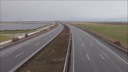Die A44 ist komplett leer 