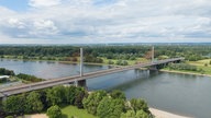 Luftaufnahme der leeren Nordbrücke in Bonn