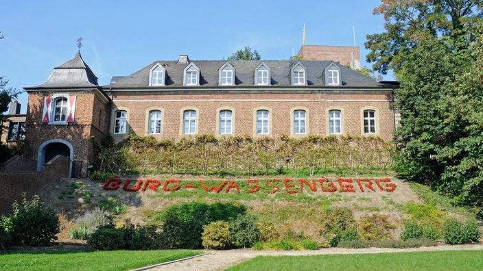 Burg Wassenberg - Außenansicht 