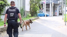 KTU führt eine Durchsuchung in Solingen durch.