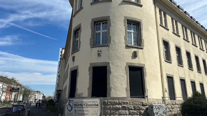 Flüchtlingsunterkunft im Agnesviertel bekommt Zaun